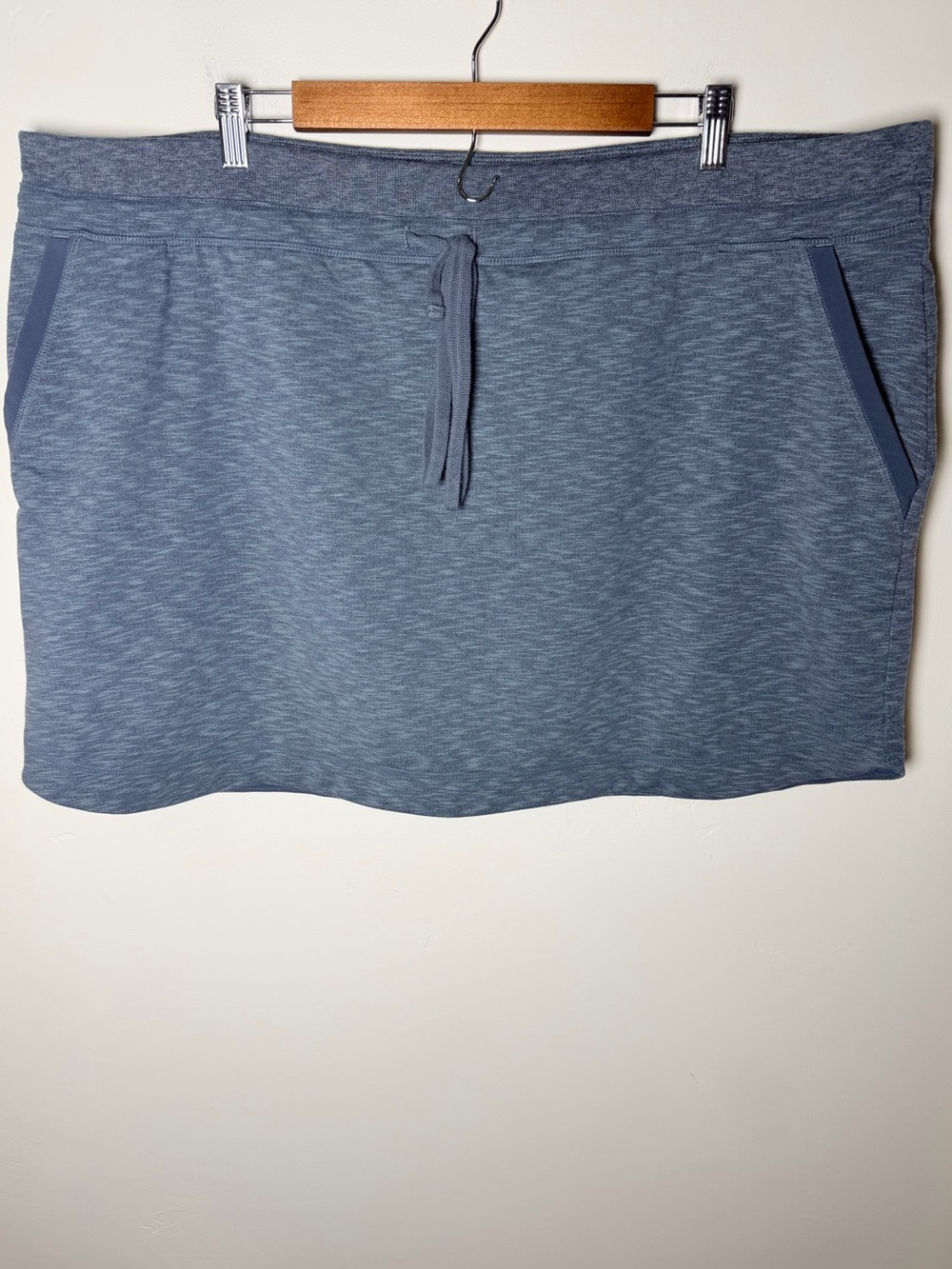 Athleta skirt pockets EUC blue grey Everyday Drawstring 2X sporty activewear